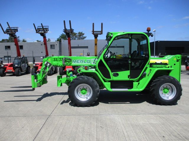 Merlo P 38.13 (586) Neufahrzeug (Réf. GA-7903-25) – Bild 25