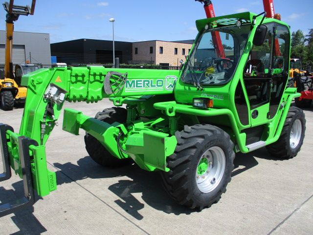Merlo P 38.13 (586) Neufahrzeug (Réf. GA-7903-25) – Bild 23