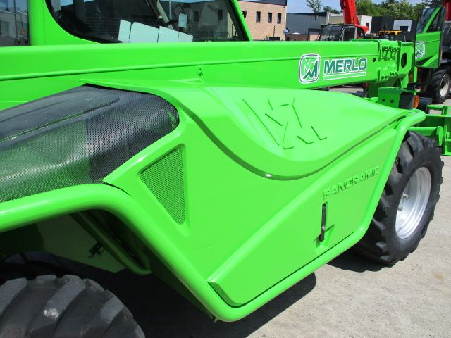 Merlo P 38.13 (586) Neufahrzeug (Réf. GA-7903-25) – Bild 8