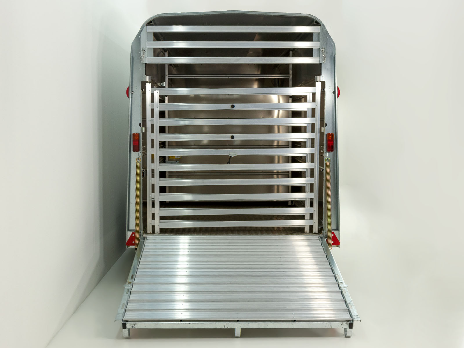 Ifor Williams Viehanhänger TA510 14×6 178×434 cm Höhe: 183 cm 3,5t Neufahrzeug – Bild 2