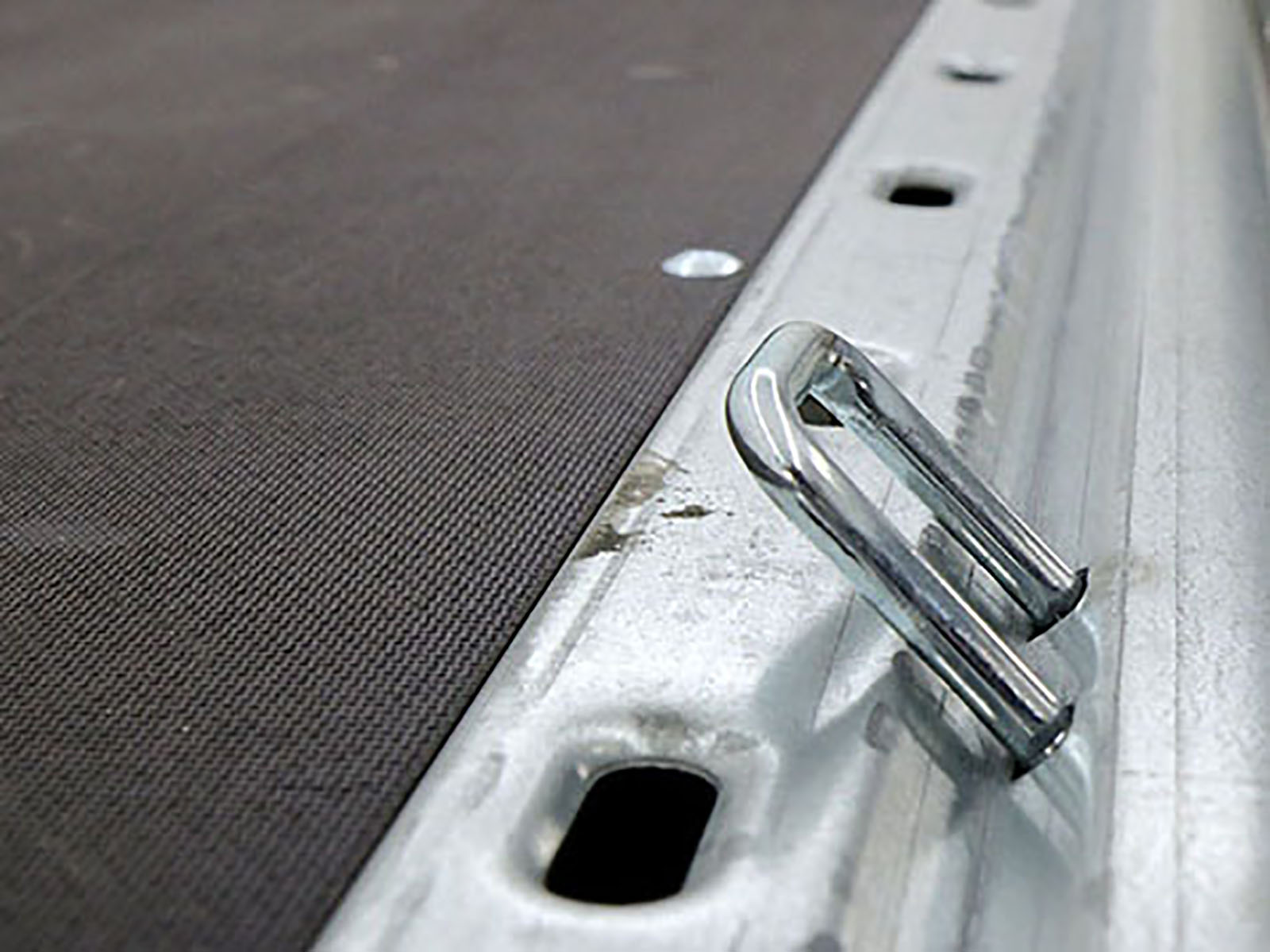 Temared Autotrailer Universal 215x449cm 3,0t Neufahrzeug – Bild 7