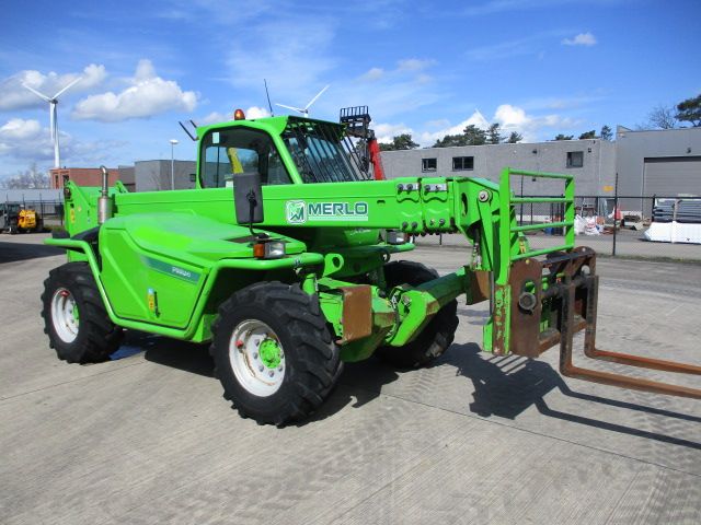 Teleskoplader Kubota | 3,80t | Hub 14,00m | Bj. 2016 | 2703h | Neufahrzeug – Bild 18