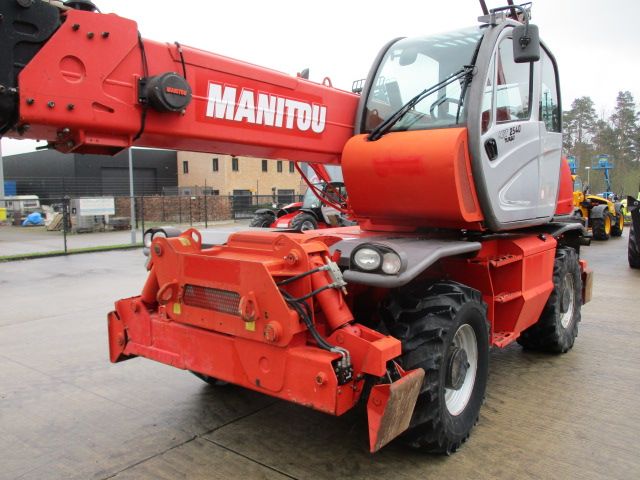 Rotierende Teleskoplader Manitou | 4,00t | Hub 25,00m | Bj. 2010 | 5841h