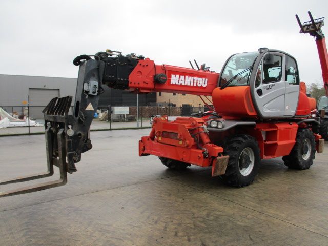 Rotierende Teleskoplader Manitou | 4,00t | Hub 25,00m | Bj. 2010 | 5841h – Bild 3