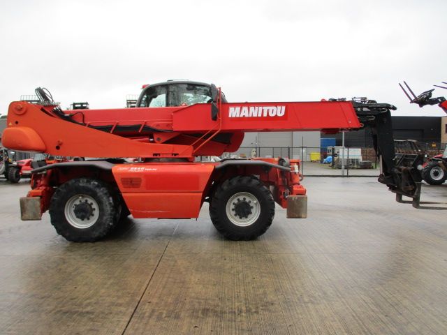 Rotierende Teleskoplader Manitou | 4,00t | Hub 25,00m | Bj. 2010 | 5841h – Bild 23