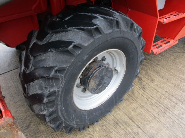 Rotierende Teleskoplader Manitou | 4,00t | Hub 25,00m | Bj. 2010 | 5841h – Bild 29