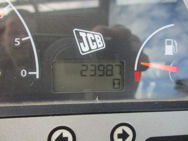 Teleskoplader JCB | 3,30t | Hub 10,50m | Bj. 2012 | 2398h | Neufahrzeug – Bild 13