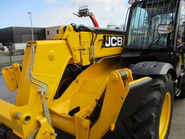 Teleskoplader JCB | 3,30t | Hub 10,50m | Bj. 2012 | 2398h | Neufahrzeug – Bild 5