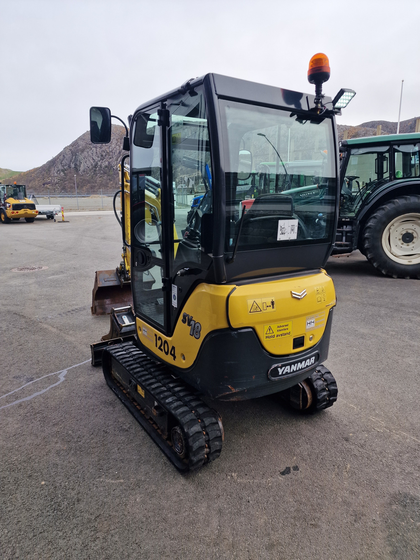 Yanmar SV18 (2 tonnes) Neufahrzeug – Bild 11