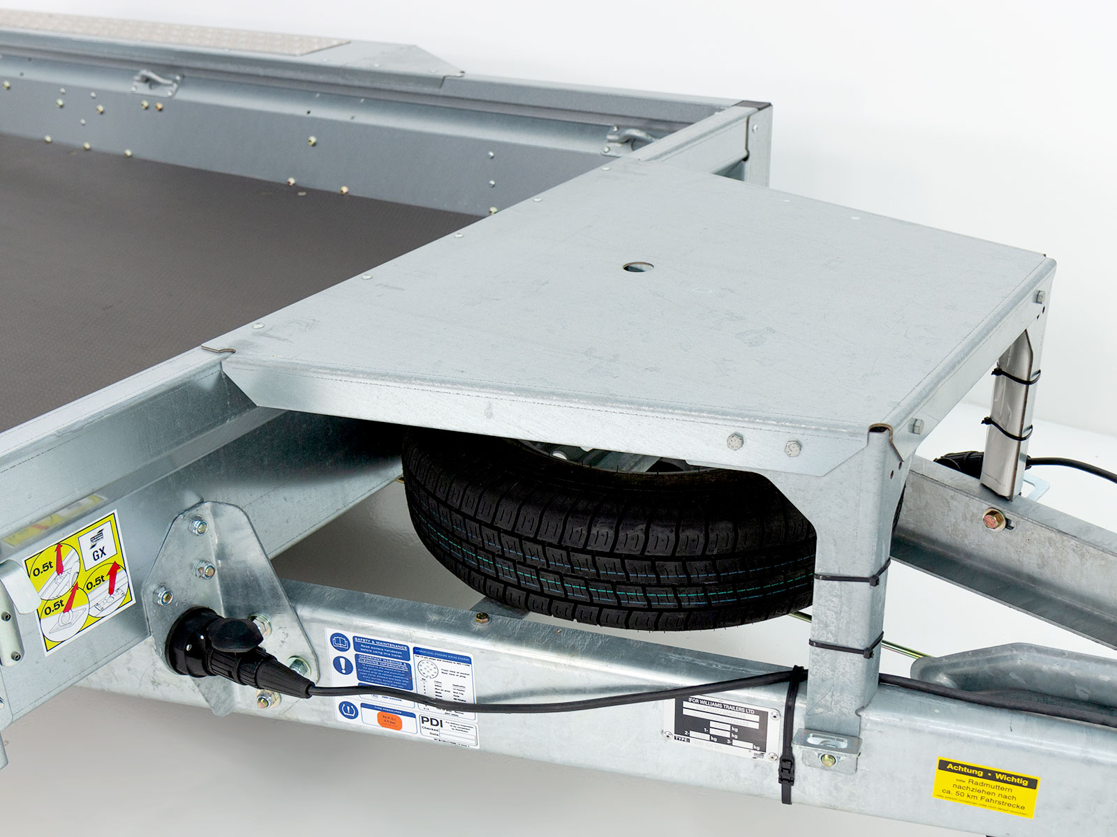 PKW-Anhänger Ifor | 2700kg zGG (Réf. GA-9924-25) – Bild 2
