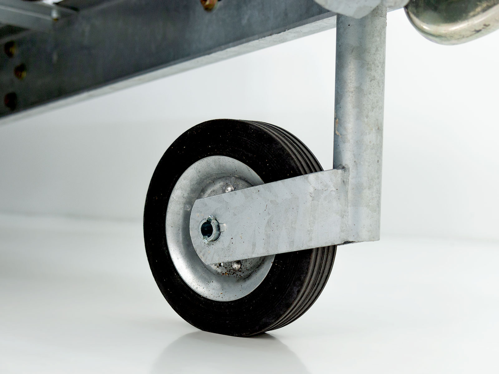 PKW-Anhänger Ifor | 2700kg zGG (Réf. GA-9924-25) – Bild 5