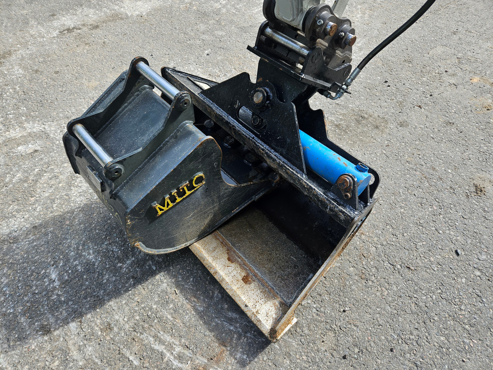 Takeuchi – Bild 24