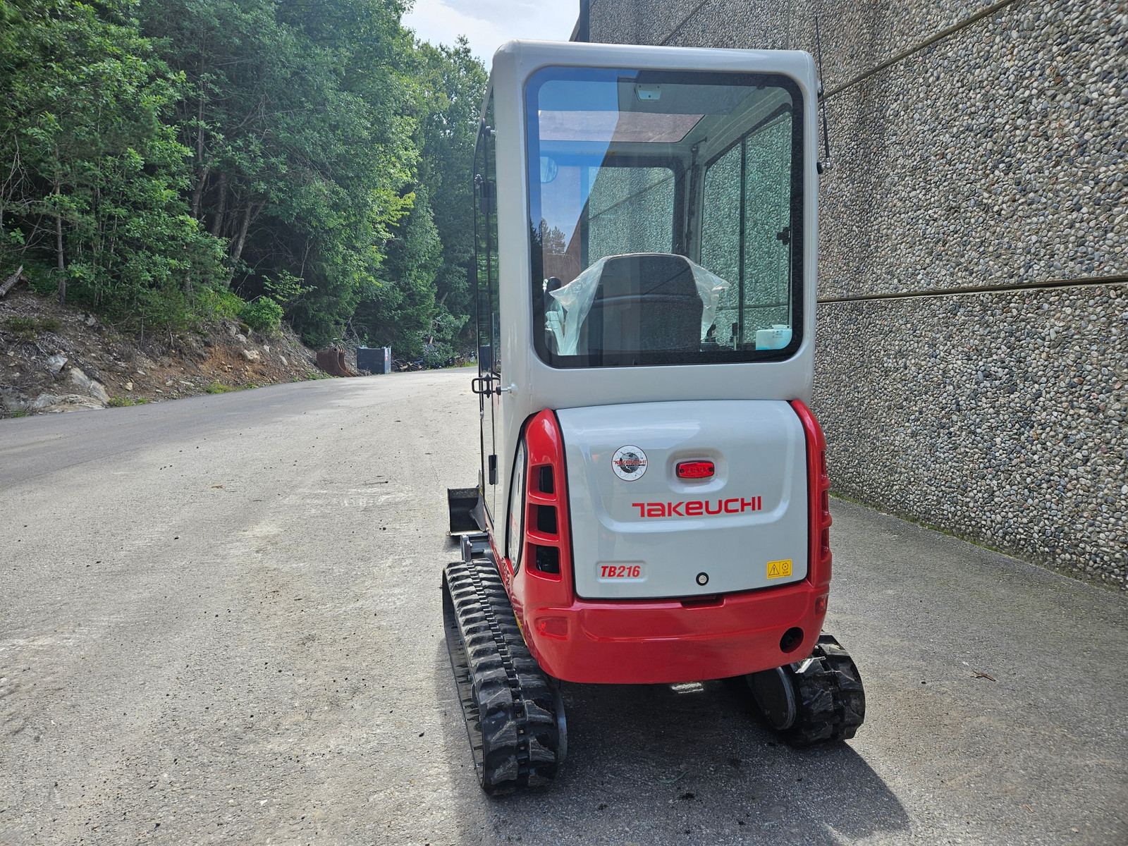 Takeuchi – Bild 8