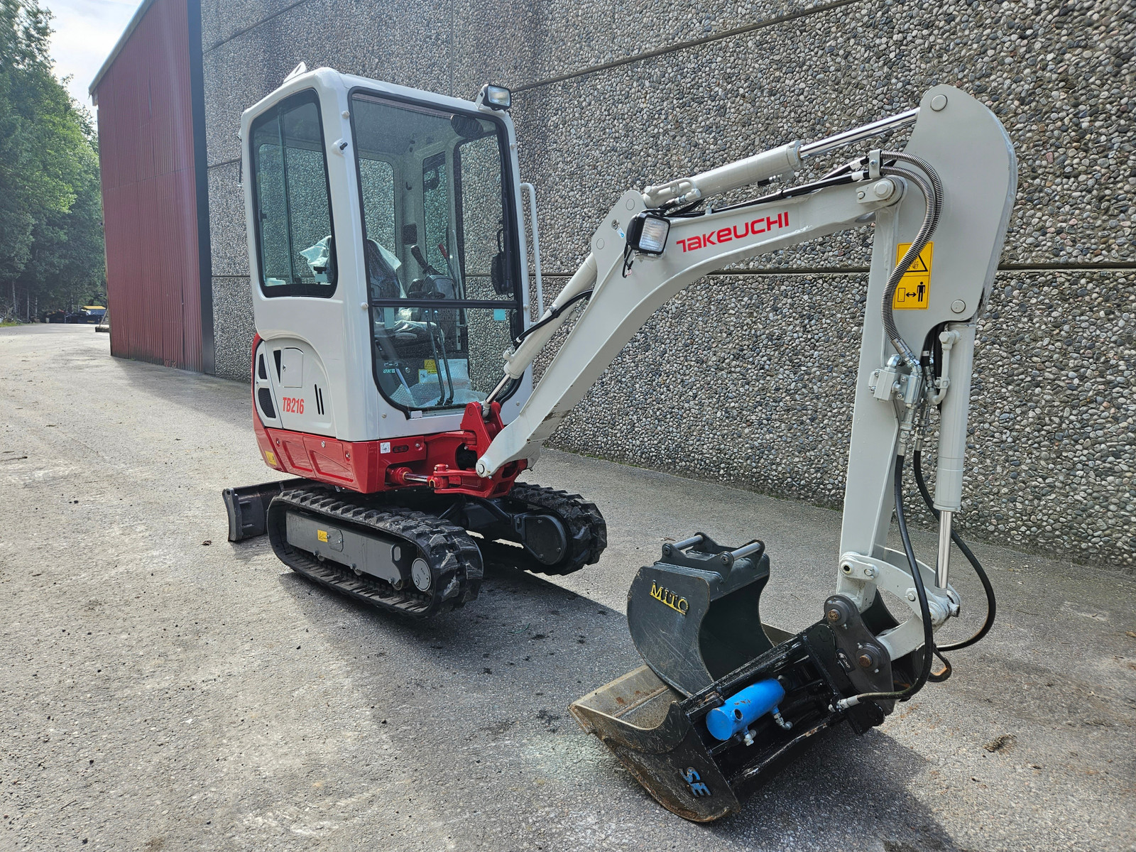 Takeuchi – Bild 4