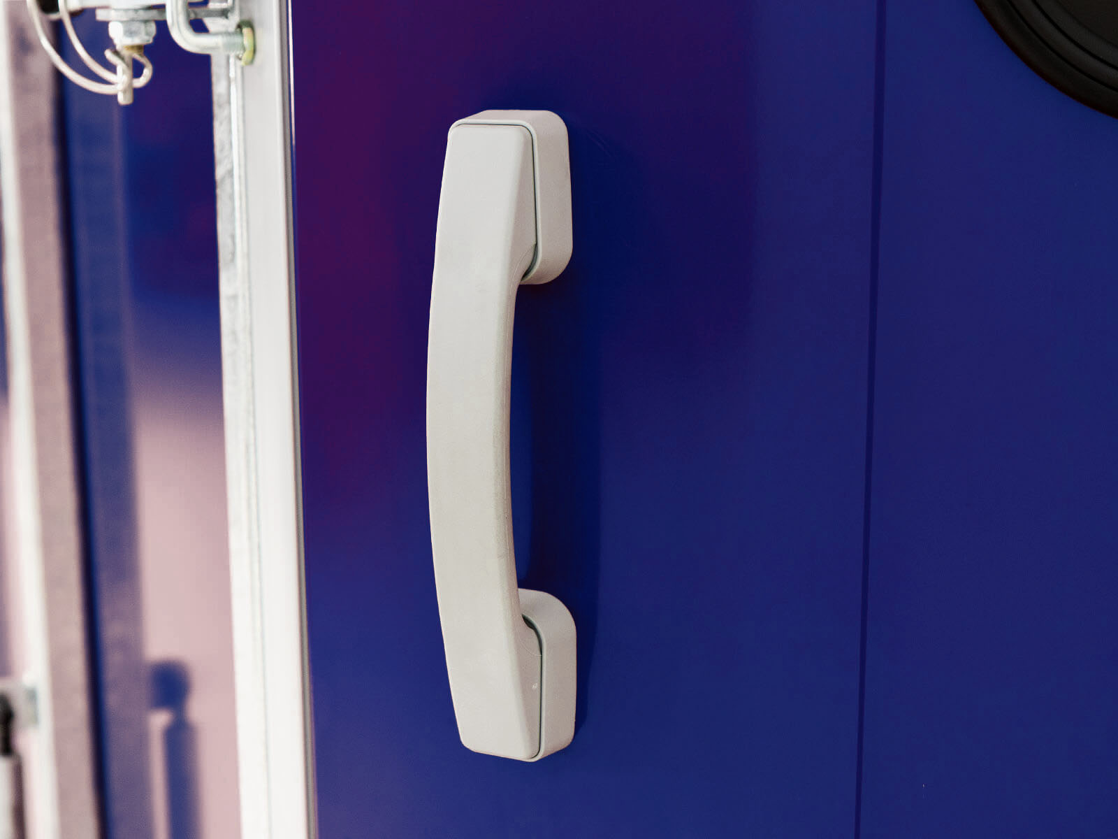 Ifor | Pferdeanhänger Blau – Bild 7