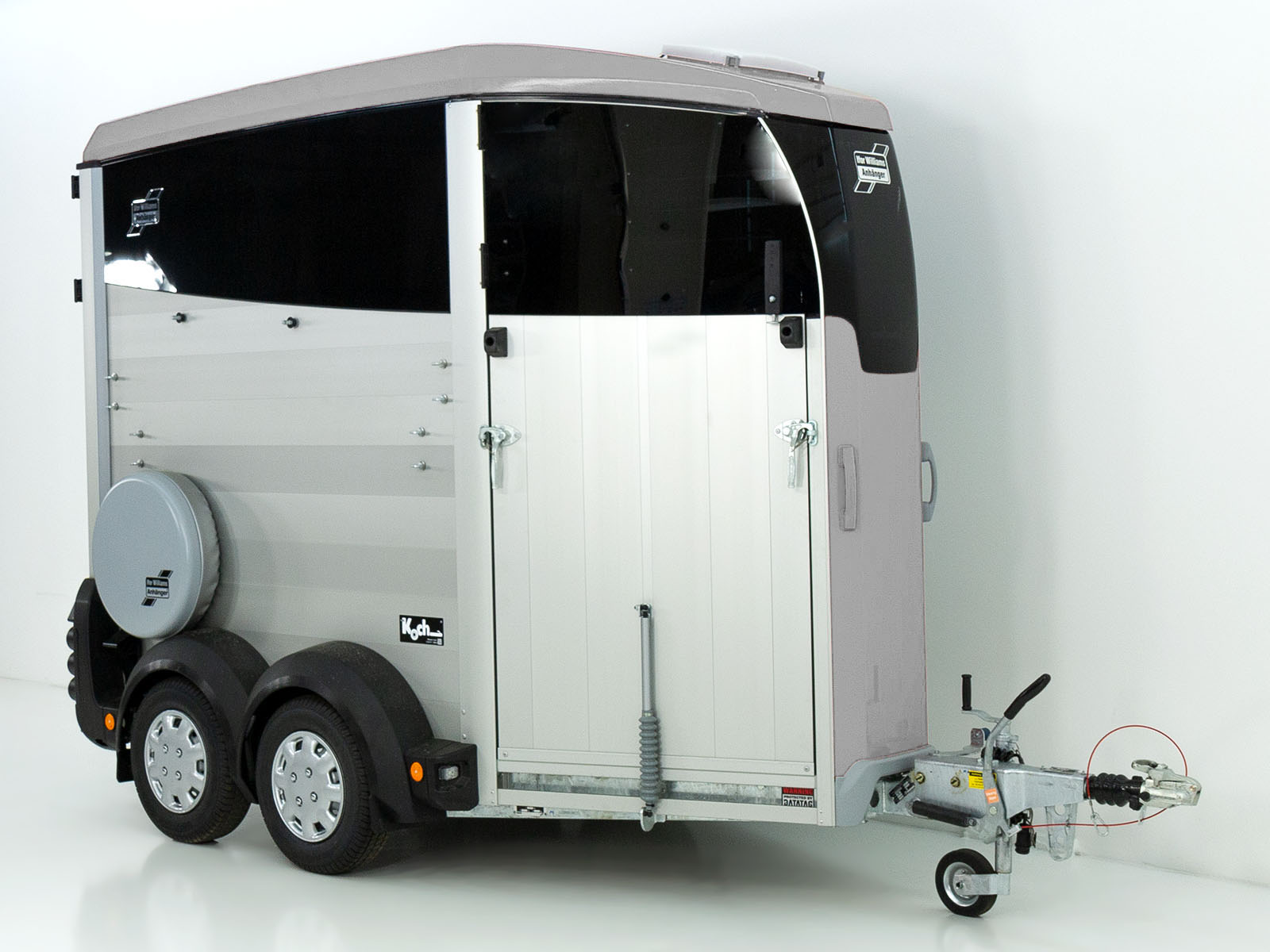 Ifor | Abmessungen | Pferdeanhänger | Neufahrzeug (Réf. GA-8833-25)