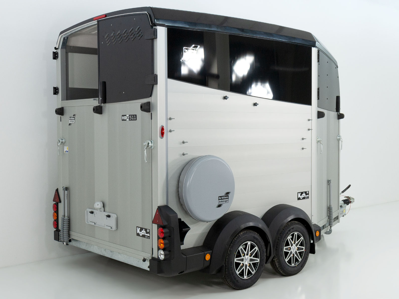 Pferdeanhänger Ifor | 2700kg zGG | Schwarz – Bild 12