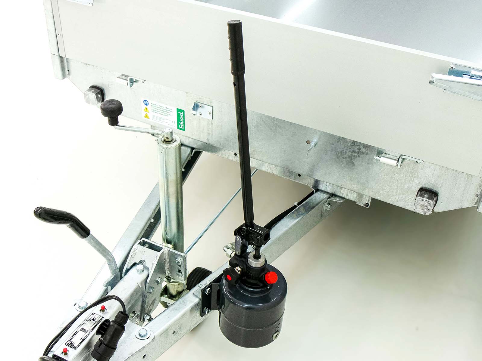 PKW-Anhänger Eduard | 2615 GE | 150x256cm | 1350kg zGG – Bild 12