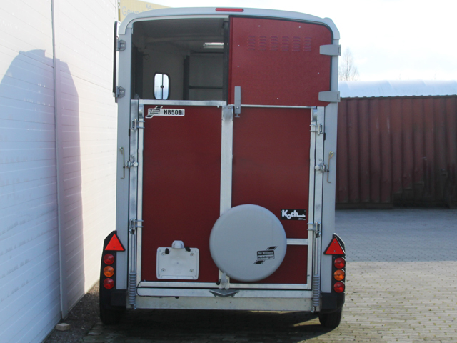 Ifor | Pferdeanhänger rot – Bild 5