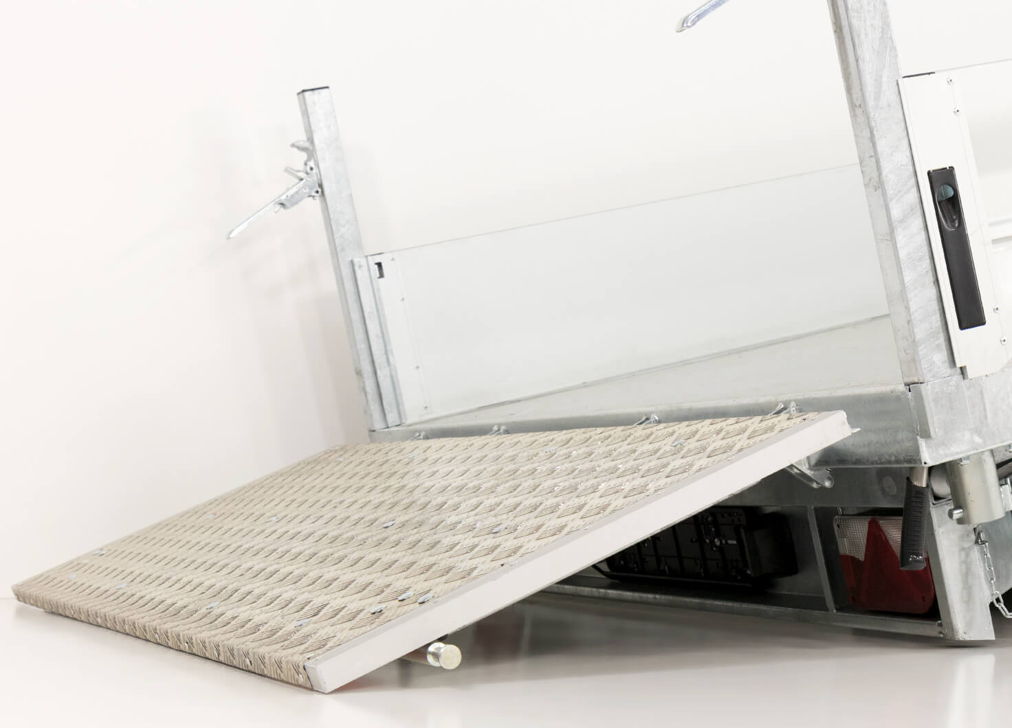 Vezeko | Abmessungen 185x350cm | Hochplane 200cm | Neufahrzeug – Bild 9