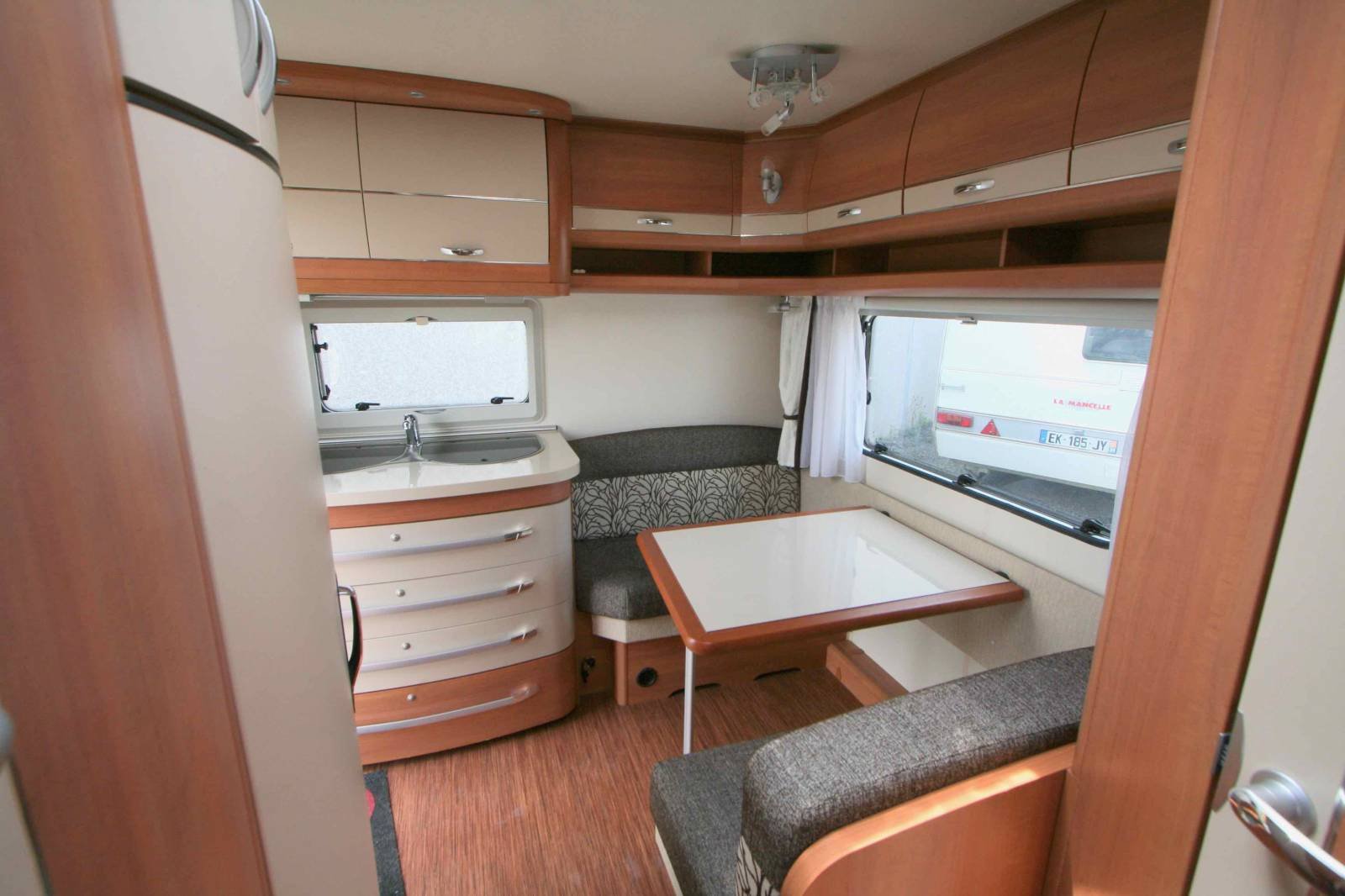 Wohnwagen für 4 Personen, Hobby Excellent 440 SFr – Bild 5
